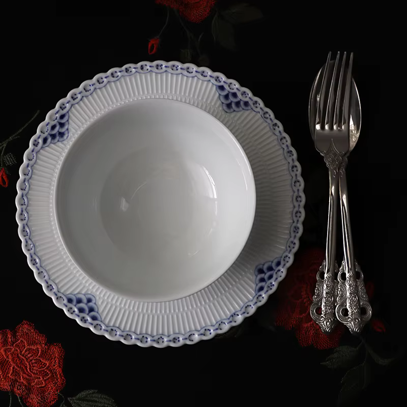 Assiette en céramique bleue Princesse
