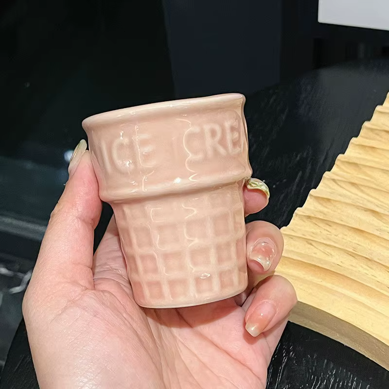 Mug de voyage en céramique en forme de crème glacée 260 ml
