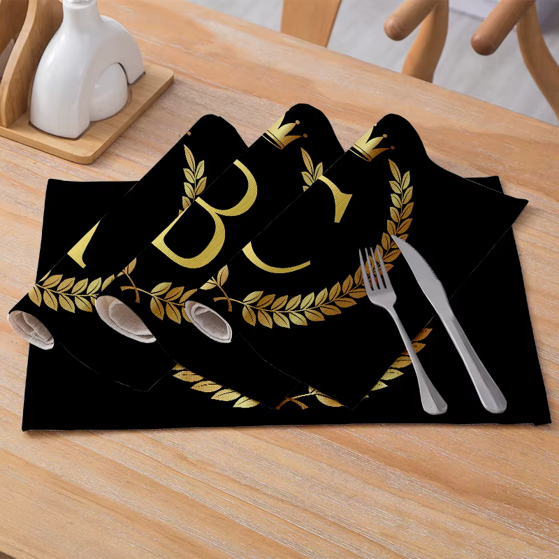 Napperon de cuisine avec lettres dorées