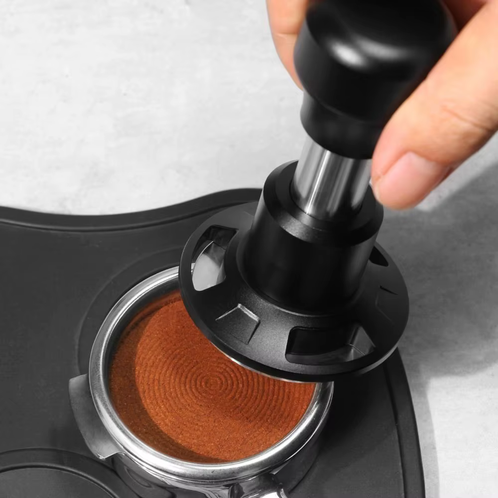 Tamper à café à force constante en acier inoxydable 58