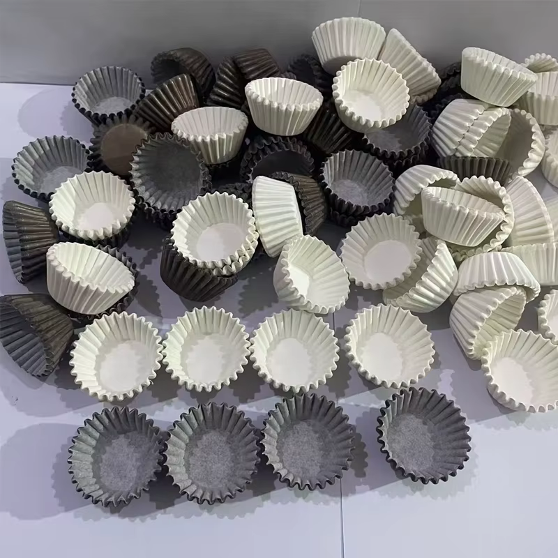 100Pcs200Pcs500Pcs1000Pcs Mini gobelets en papier à gâteau blanc/cofé