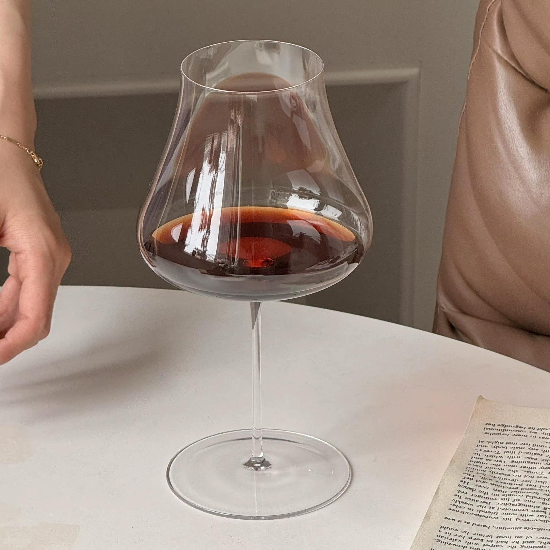 Verre à vin rouge Bourgogne artisanal de 710 ml