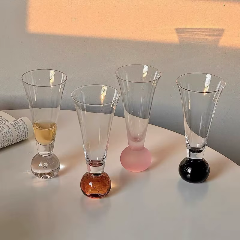 Verre à Champagne planète créative