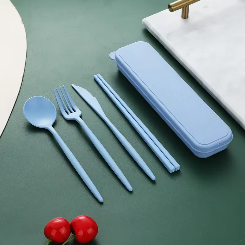 Couverts de voyage portables