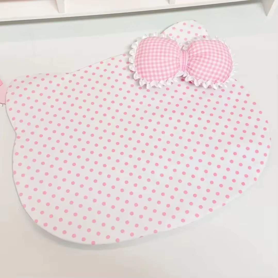 Napperon à pois rose mignon