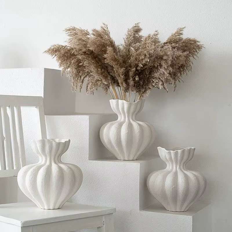 Vase en céramique française unique avec charme Wabi-Sabi