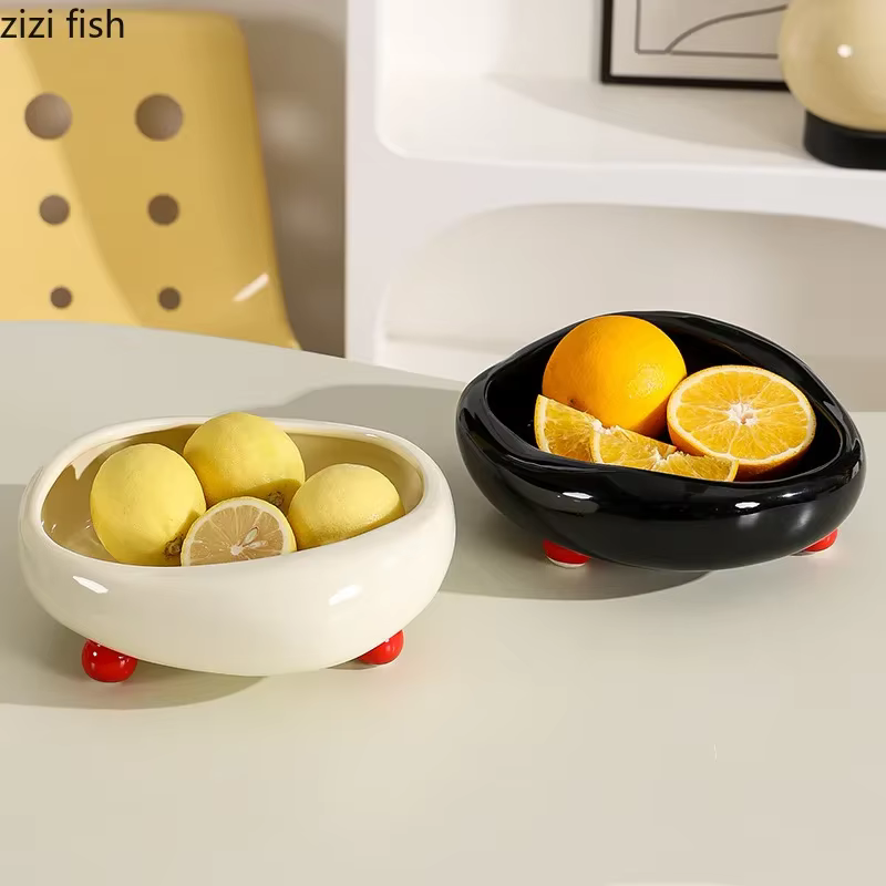 Filles à fruits en céramique
