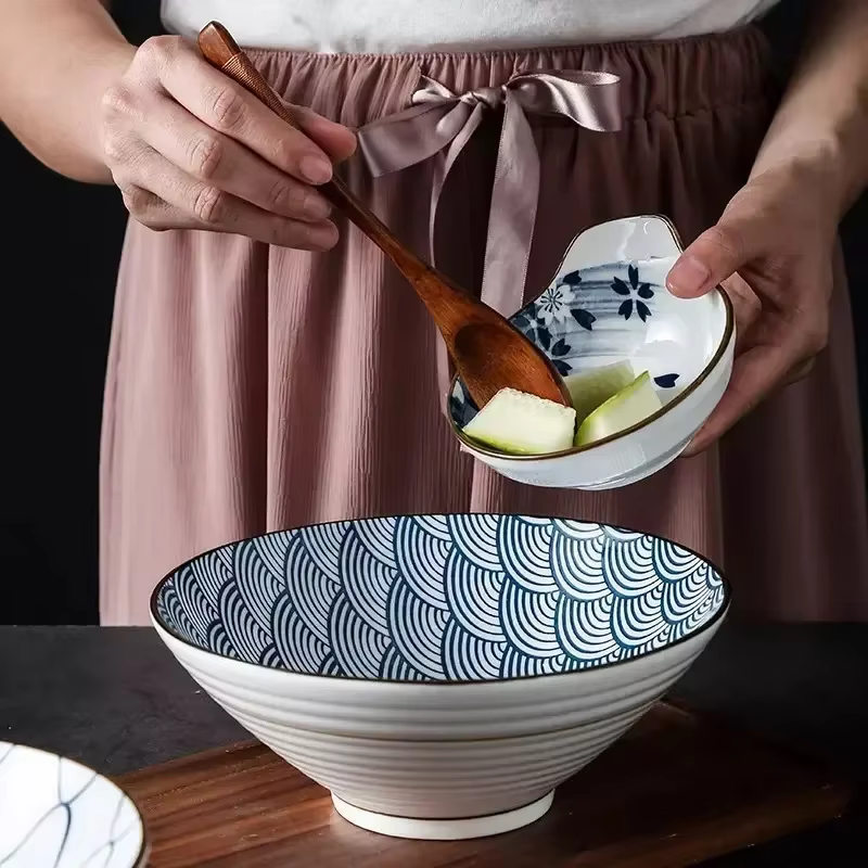 Vaisselle japonaise en céramique