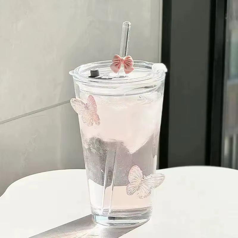 Verre torsadé Transparent papillon, tasse d'eau de haute beauté, verre de bière, jus domestique, verres à whisky, boissons froides, verrerie
