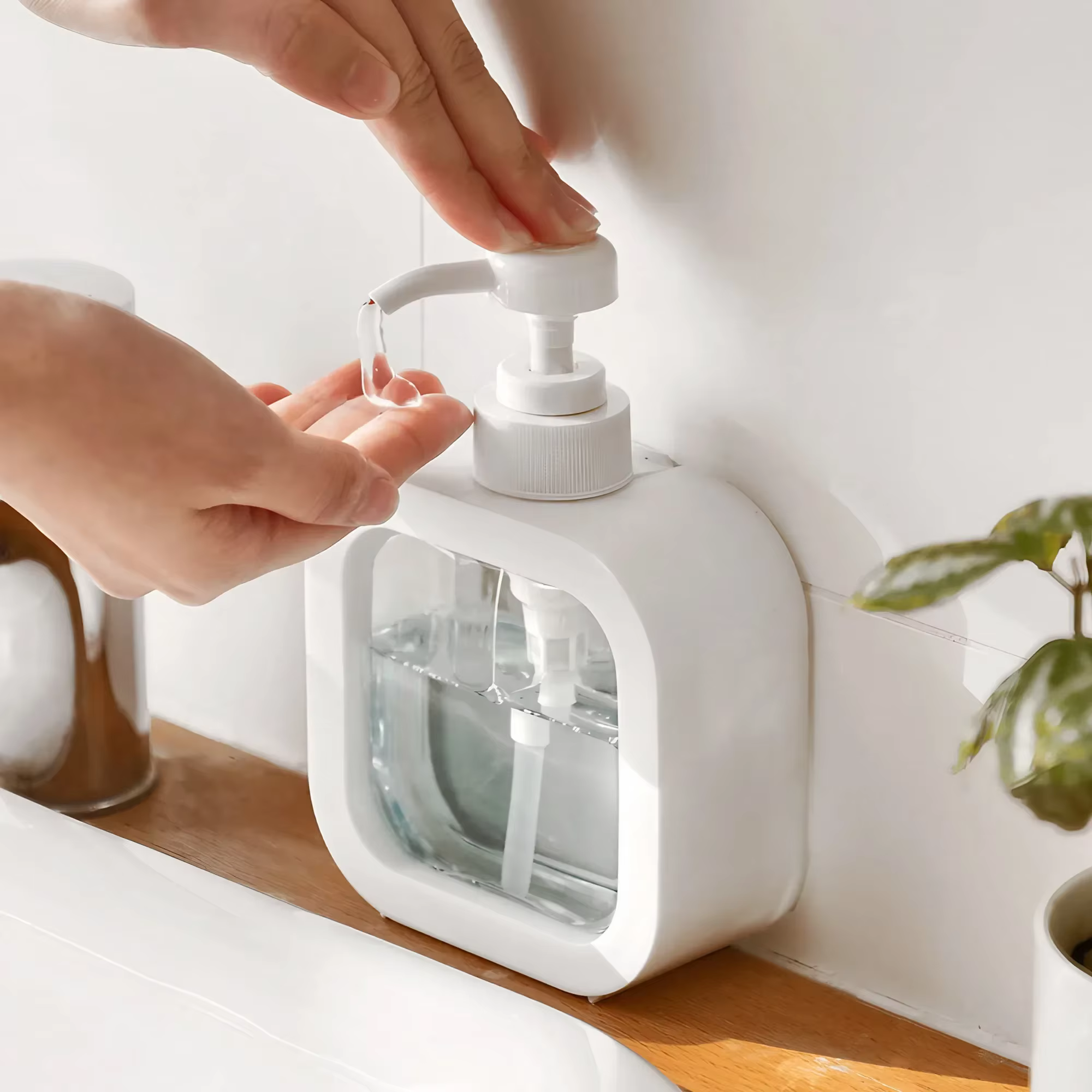 Bouteille rechargeable de grande capacité pour shampoing