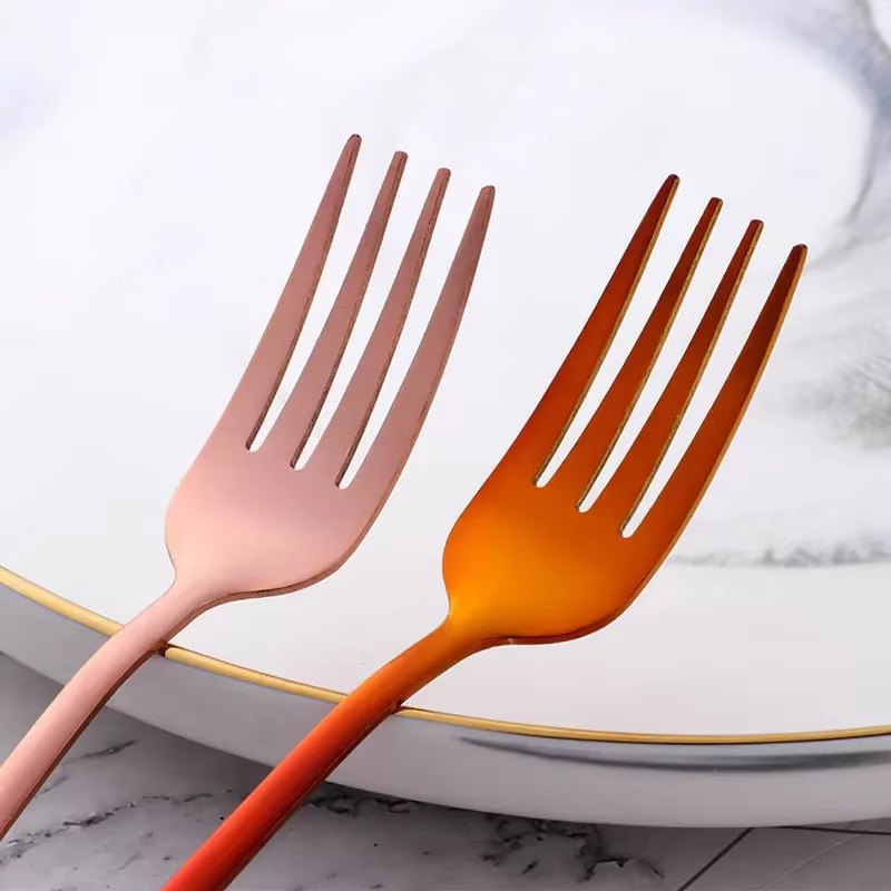 Fourchette QueFork à long manche en acier inoxydable