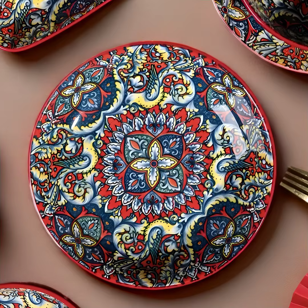 Assiette ronde en céramique de style bohème