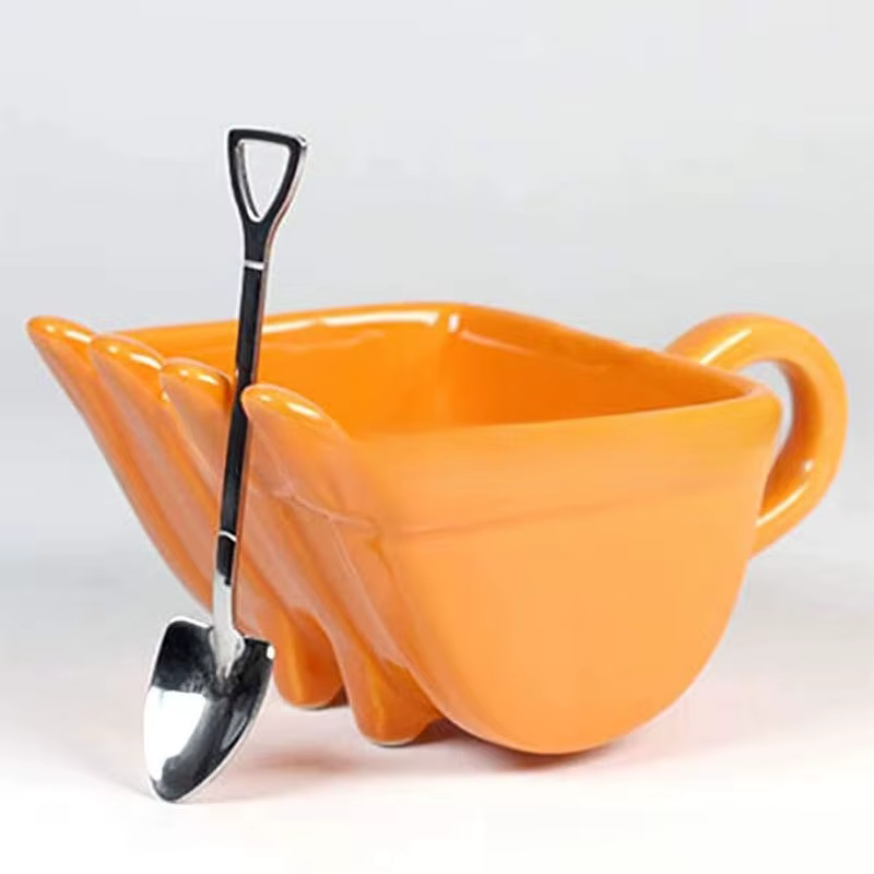 Tasse à café Digger, nouveau modèle, tasse à café créative et amusante en forme d'excavatrice, design simple avec forme originale, cadeaux