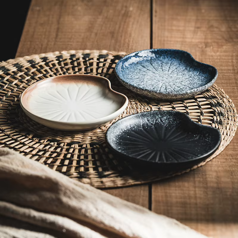 Assiette en céramique vintage élégante de 5 pouces