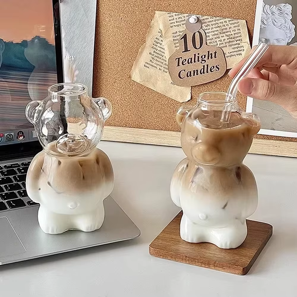 Tasse à café en forme d'ours de dessin animé