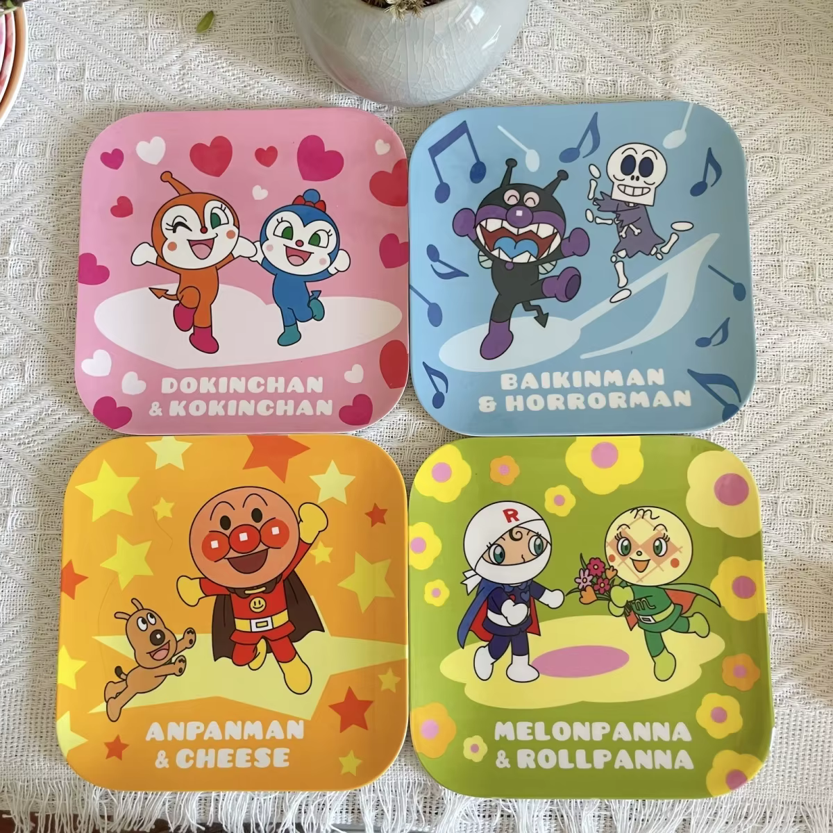 Assiette Anpanman de style japonais