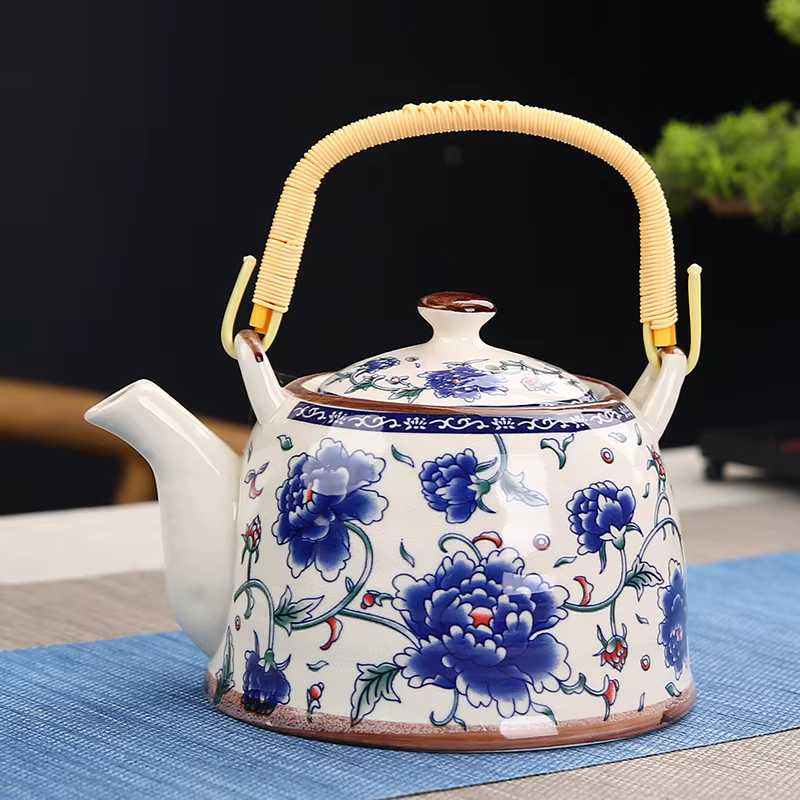 Théière japonaise en céramique peinte à la main