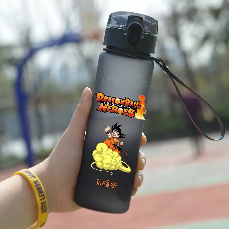 Bouteille d'eau de grande capacité Dragon Ball Son Goku Vegeta