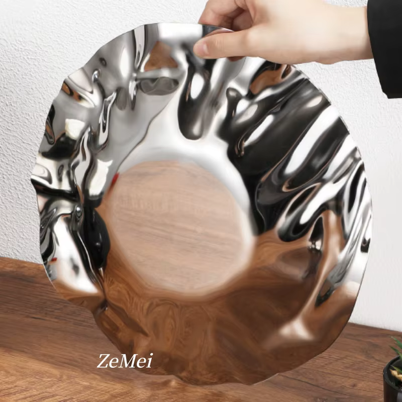 Assiette à fruits de style européen en forme de cercle avec des ondulations