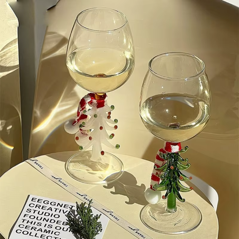 Verre à boire 3D avec figurine d'arbre Noël à l'intérieur