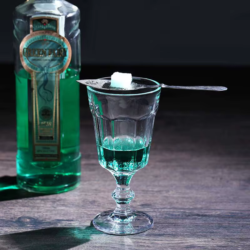 Verre à Absinthe Décoratif à Tige de 250ml
