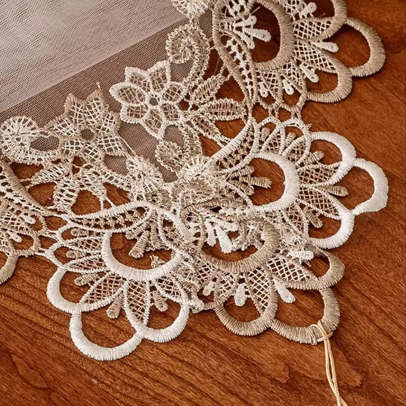 Chemin de Table de luxe en dentelle florale