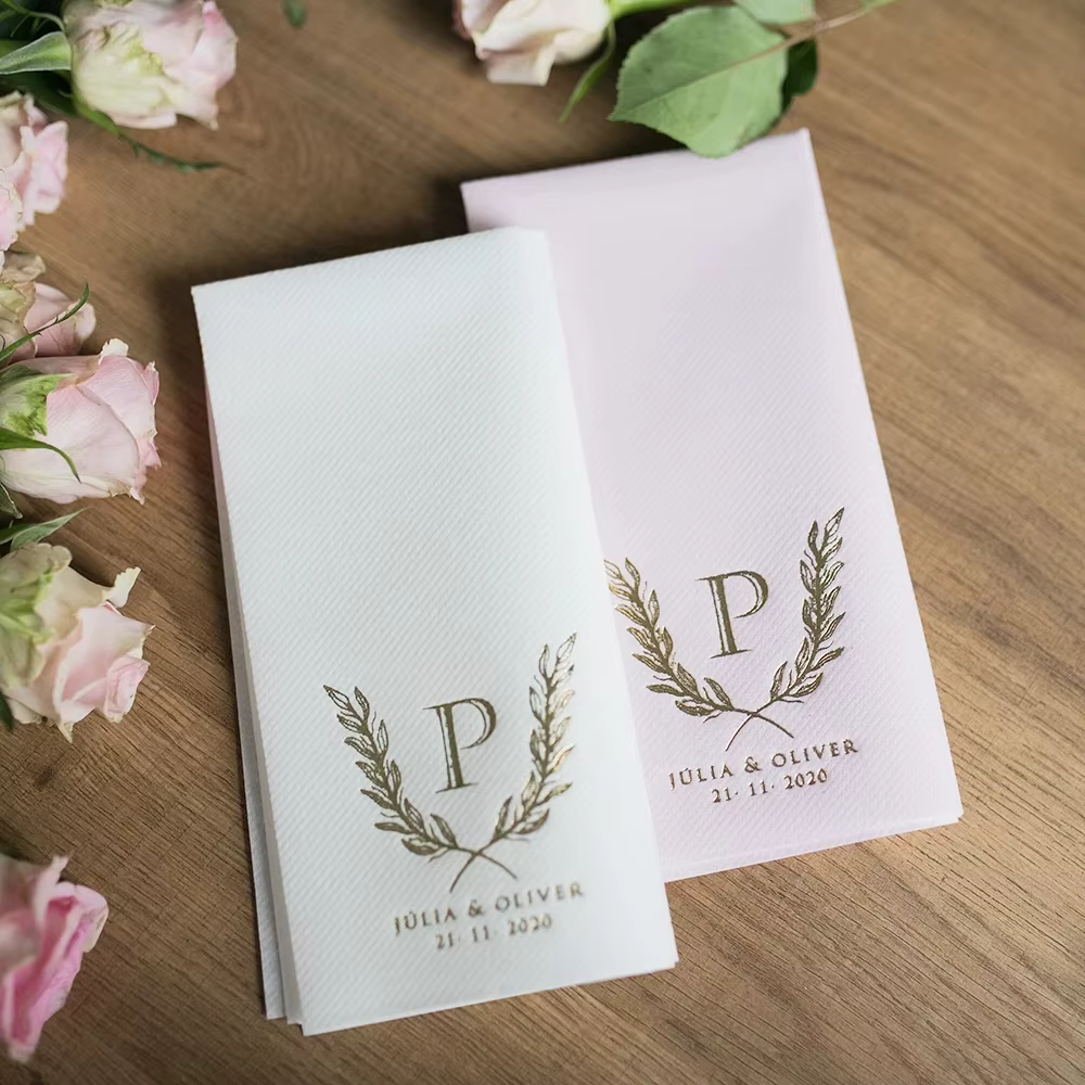 Serviettes personnalisées pour dîner de fiançailles et de mariage