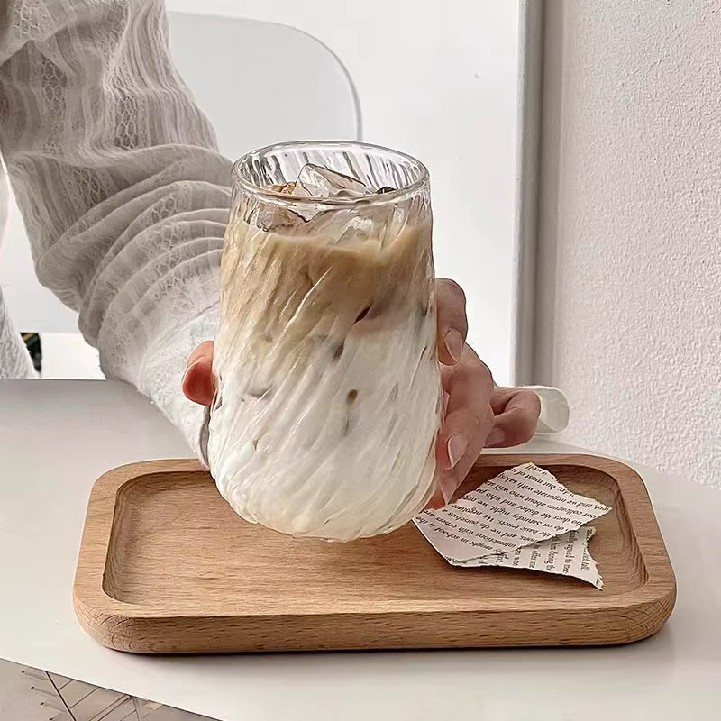 Tasse à café faite à la main avec Texture d'écorce d'arbre