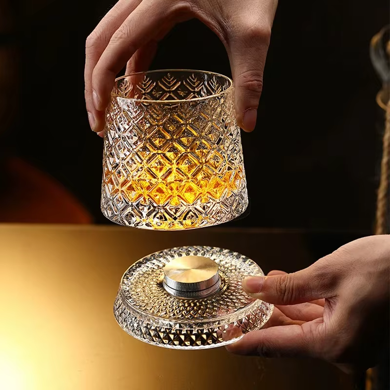 Verre à whisky rotatif avec Base en verre