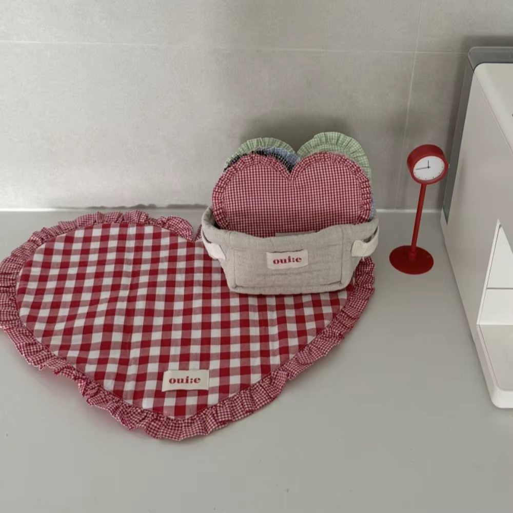 Nouveaux sets de table en forme de cœur
