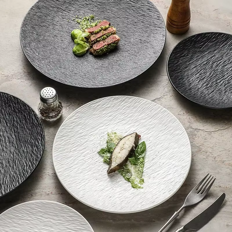 Assiette peu profonde à motif de pierre en céramique de 8 pouces