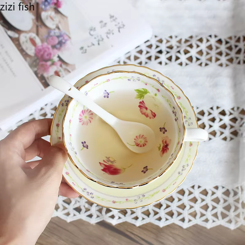 Tasse à thé en céramique Royal Sophia