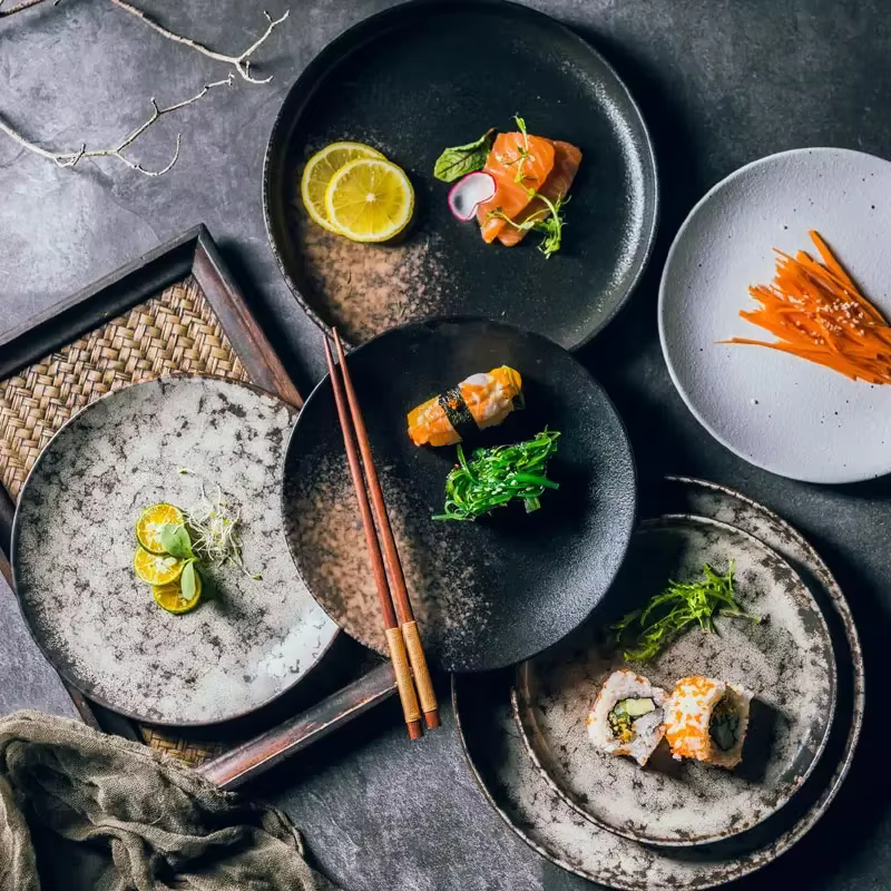 Assiette en céramique à disque de style japonais