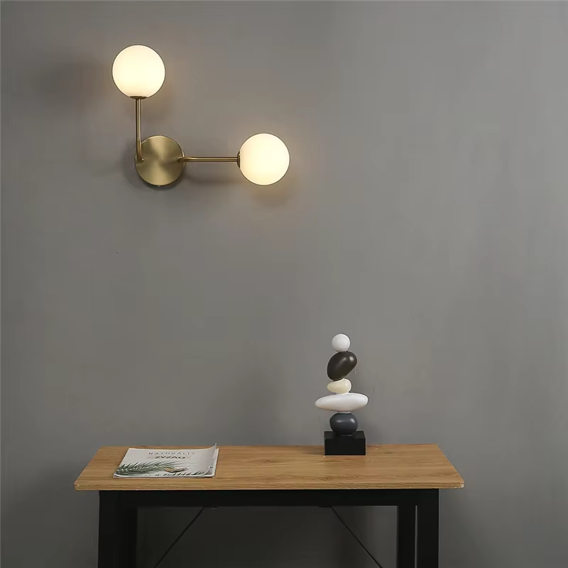 Applique murale boule de verre nordique, lampe de chevet de chambre à coucher, applique murale de fond de salon, éclairage intérieur LED avec ampoules boule blanche G9