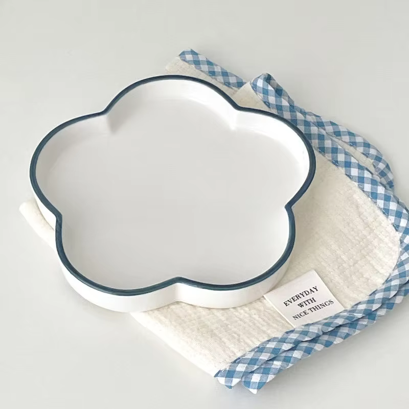 Rainbow Line Plum Blossom Small Plate