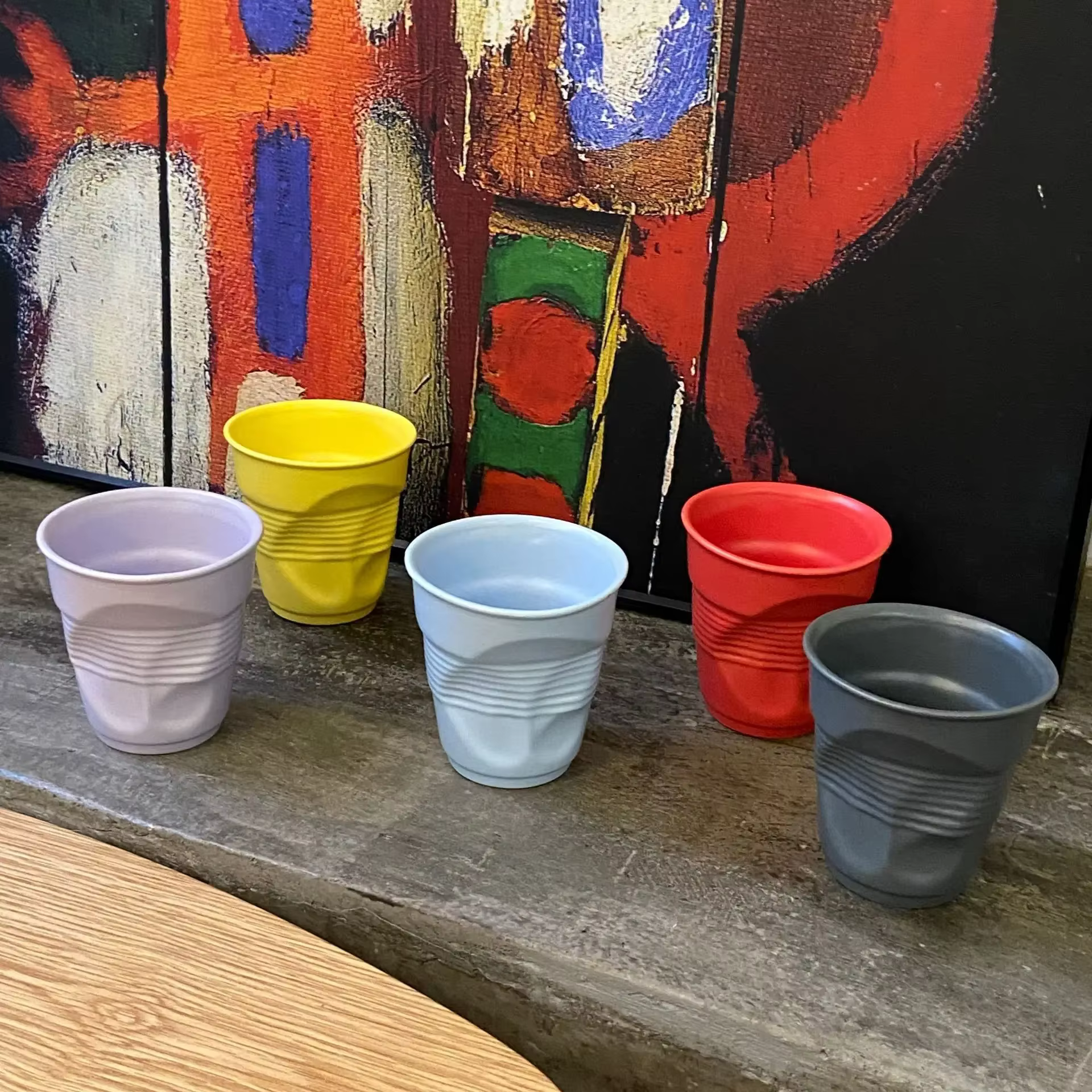 Tasse en céramique irrégulière