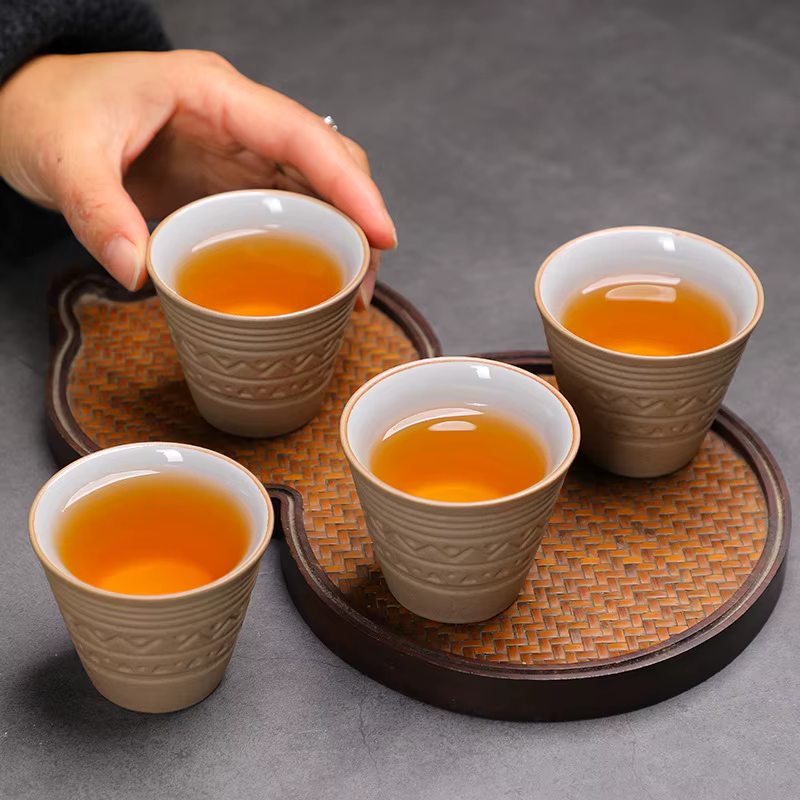 Tasse à café saoudienne