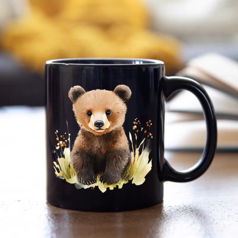 Tasse en céramique avec ours noir