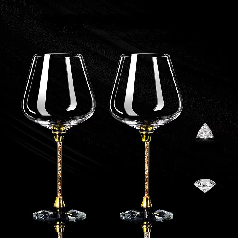 Verre à vin rouge de luxe léger