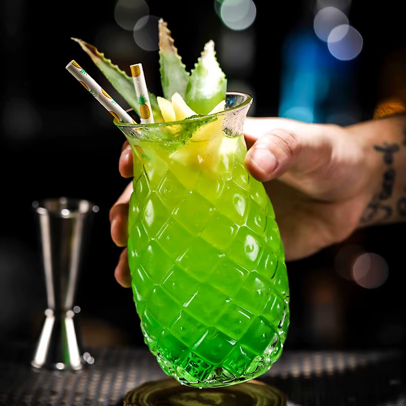 Verre à cocktail créatif en forme d'ananas
