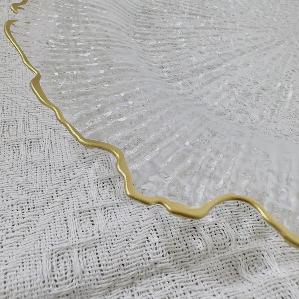 100 pièces de sous-assiettes transparentes décoratives de 33 cm pour la table