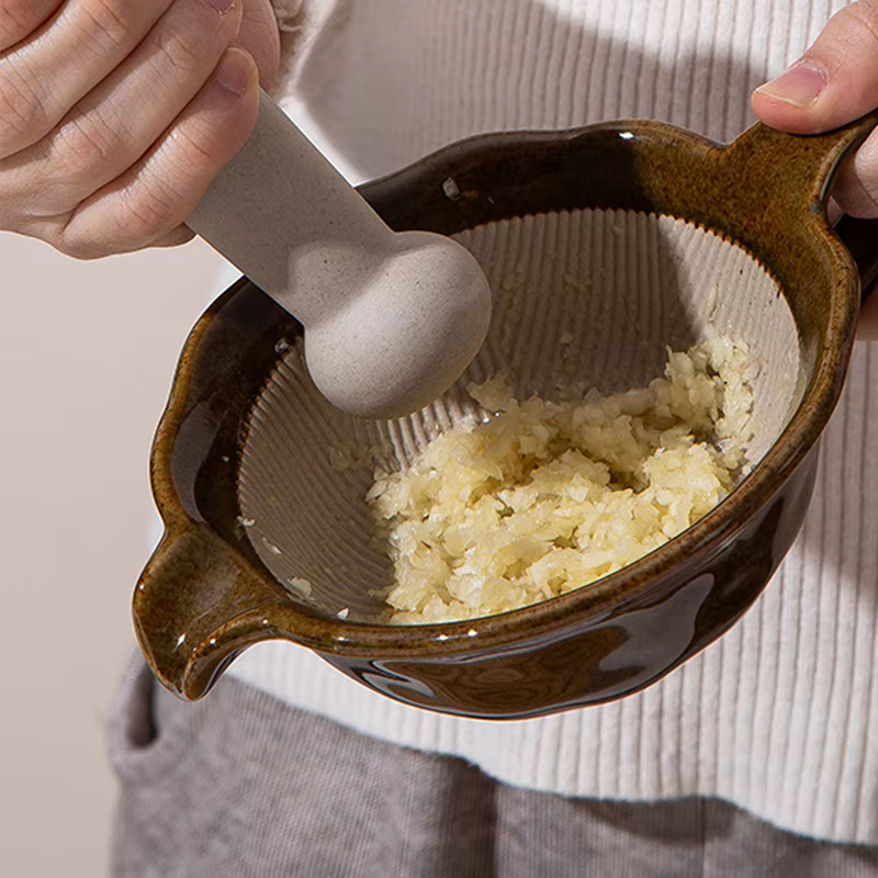 Mortier japonais pour moutonner la moutarde