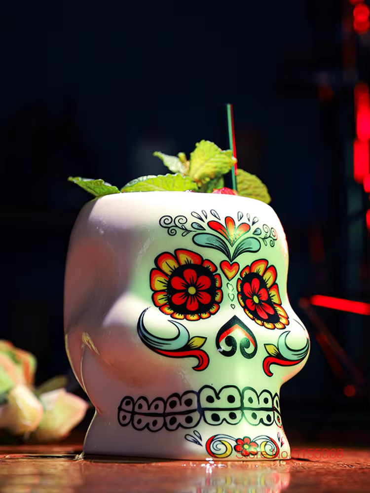 Verre à Cocktail en Céramique avec Motif de Fleur et Crâne