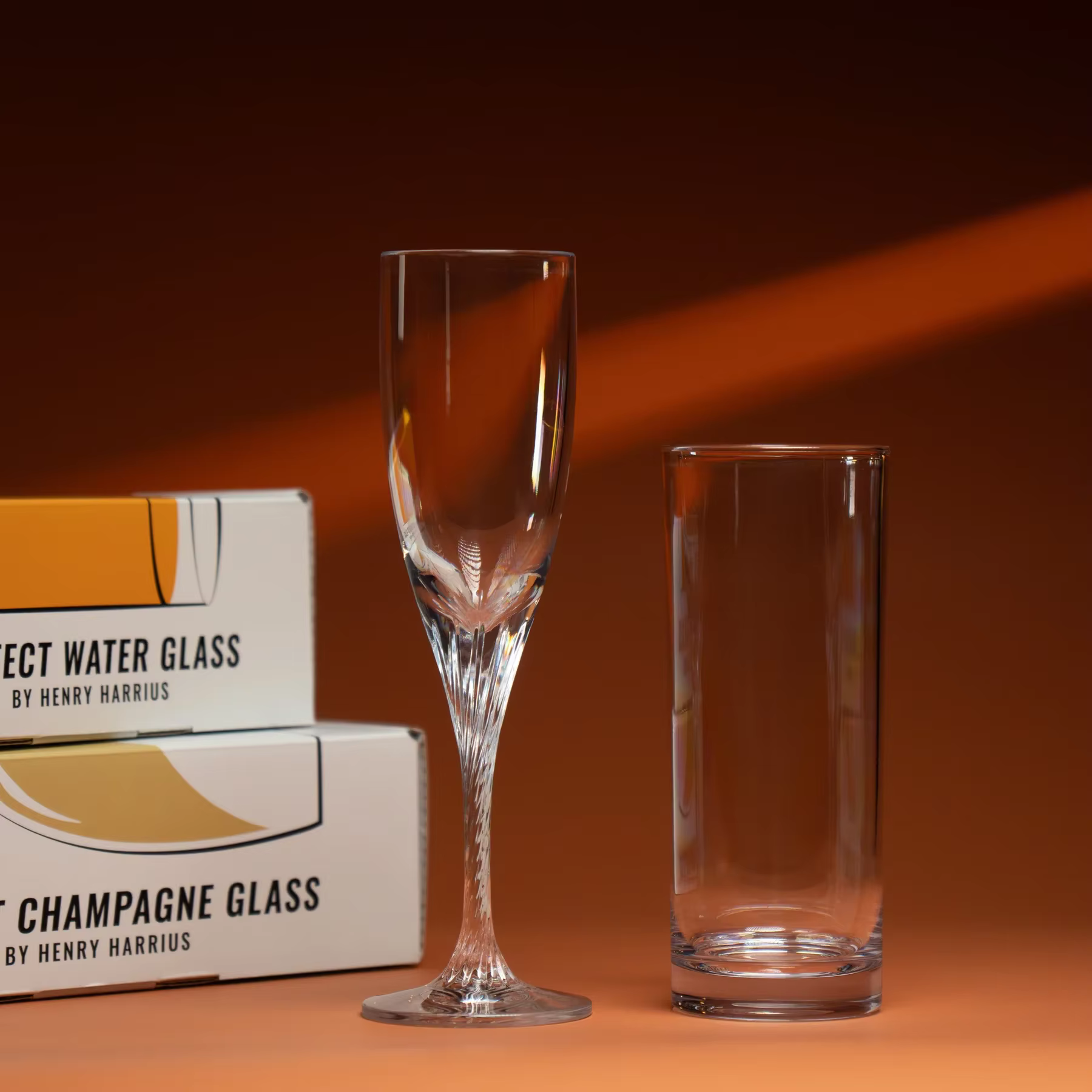 Verre à eau parfait et verre à Champagne parfait