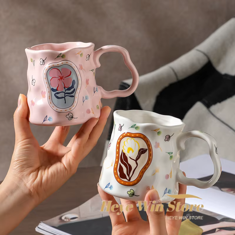 Tasse en céramique faite à la main en forme de fleur de rêve