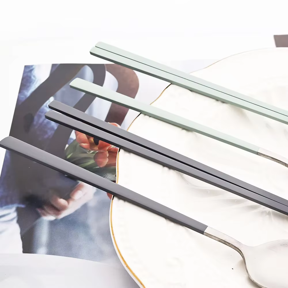 8 pièces coréen service de vaisselle argent haute qualité en acier inoxydable ensemble de couverts mat dîner cuillère