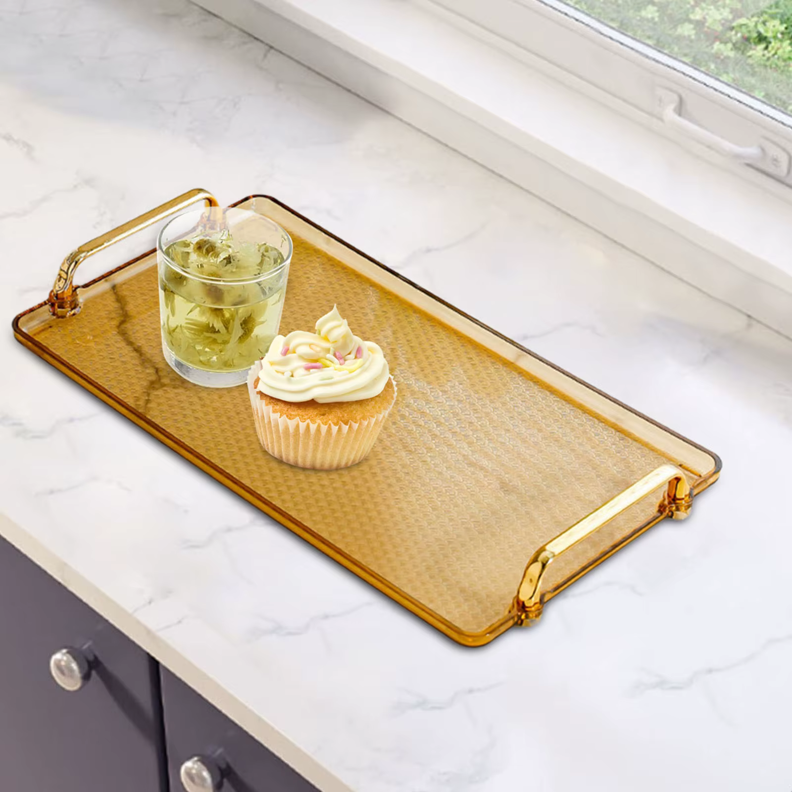 Assiette de service rectangulaire avec poignée