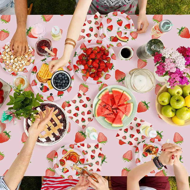 Assiettes jetables, tasses