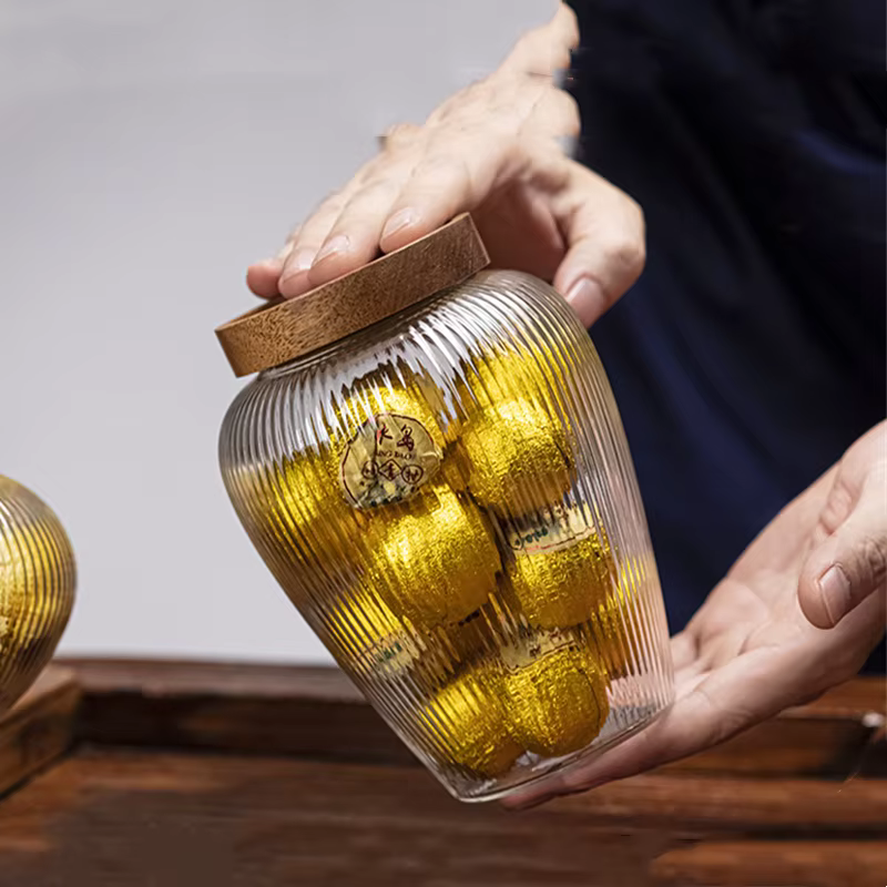 Bocal de rangement en verre avec couvercle en bois d'acacia