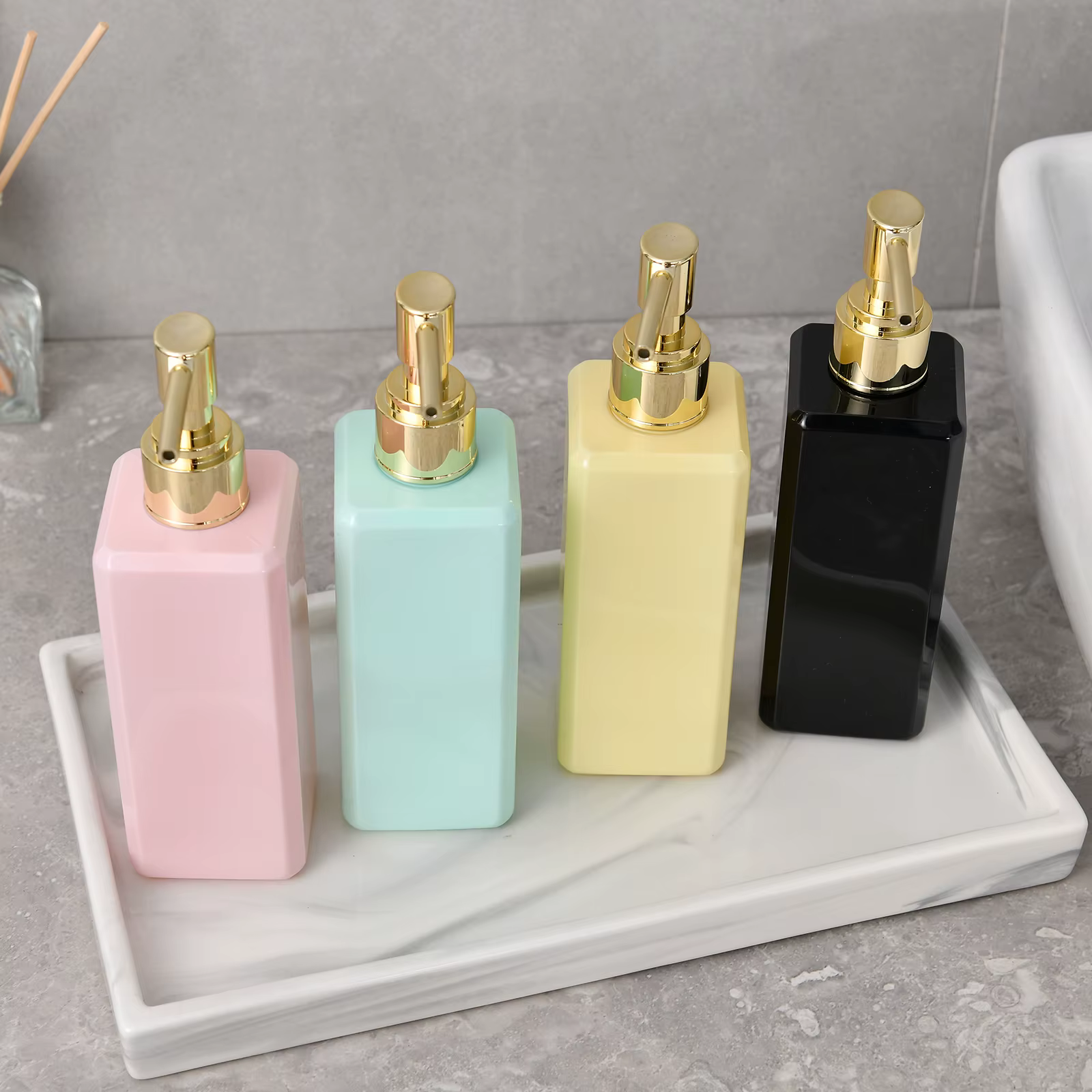 Distributeur liquide de Regina